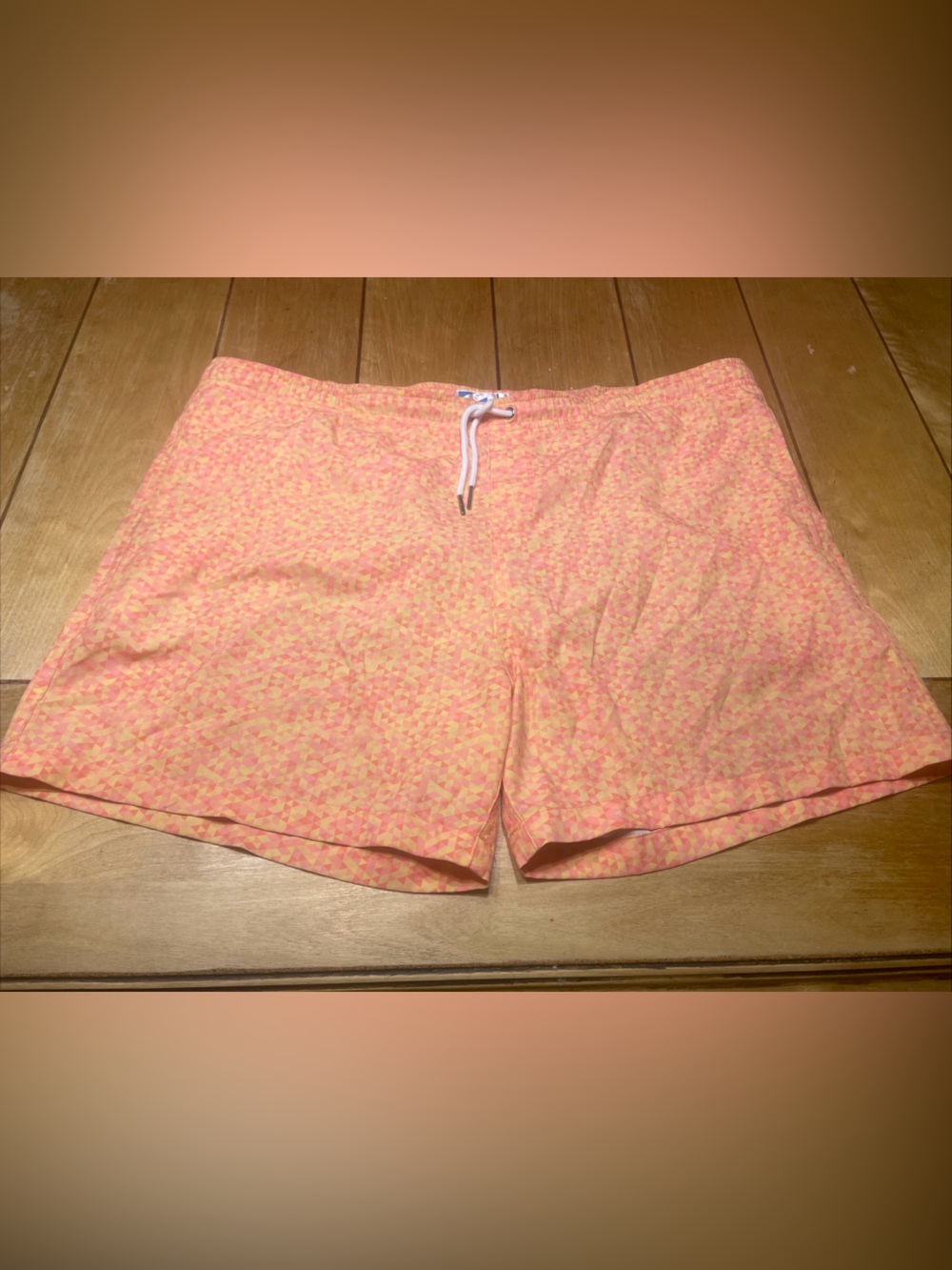 Bermies Swim Trunks Geometric All Over Print Size Large 4” Inseam Lined